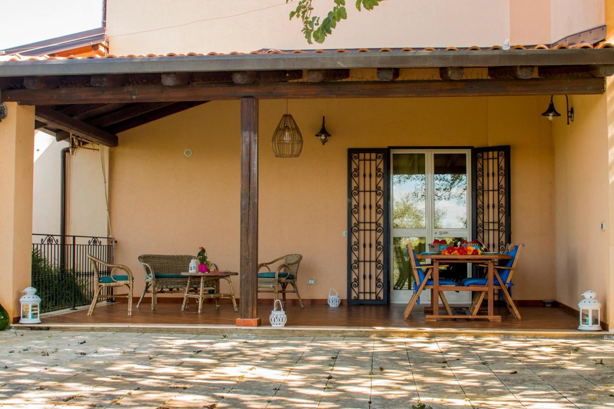 Villa Con Piscina Casale Di Gio Nel Golfo Di Castellammare Partinico Eksteriør billede