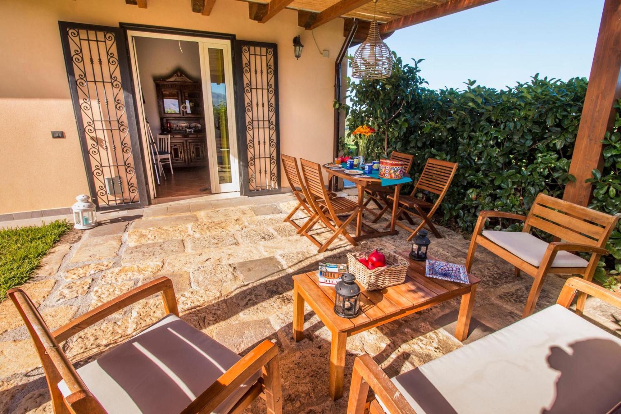Villa Con Piscina Casale Di Gio Nel Golfo Di Castellammare Partinico Eksteriør billede