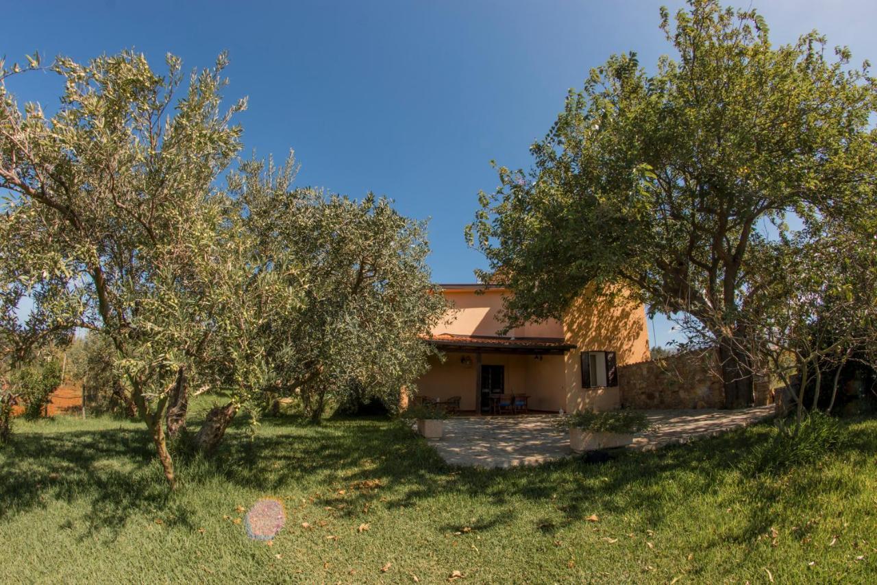 Villa Con Piscina Casale Di Gio Nel Golfo Di Castellammare Partinico Eksteriør billede