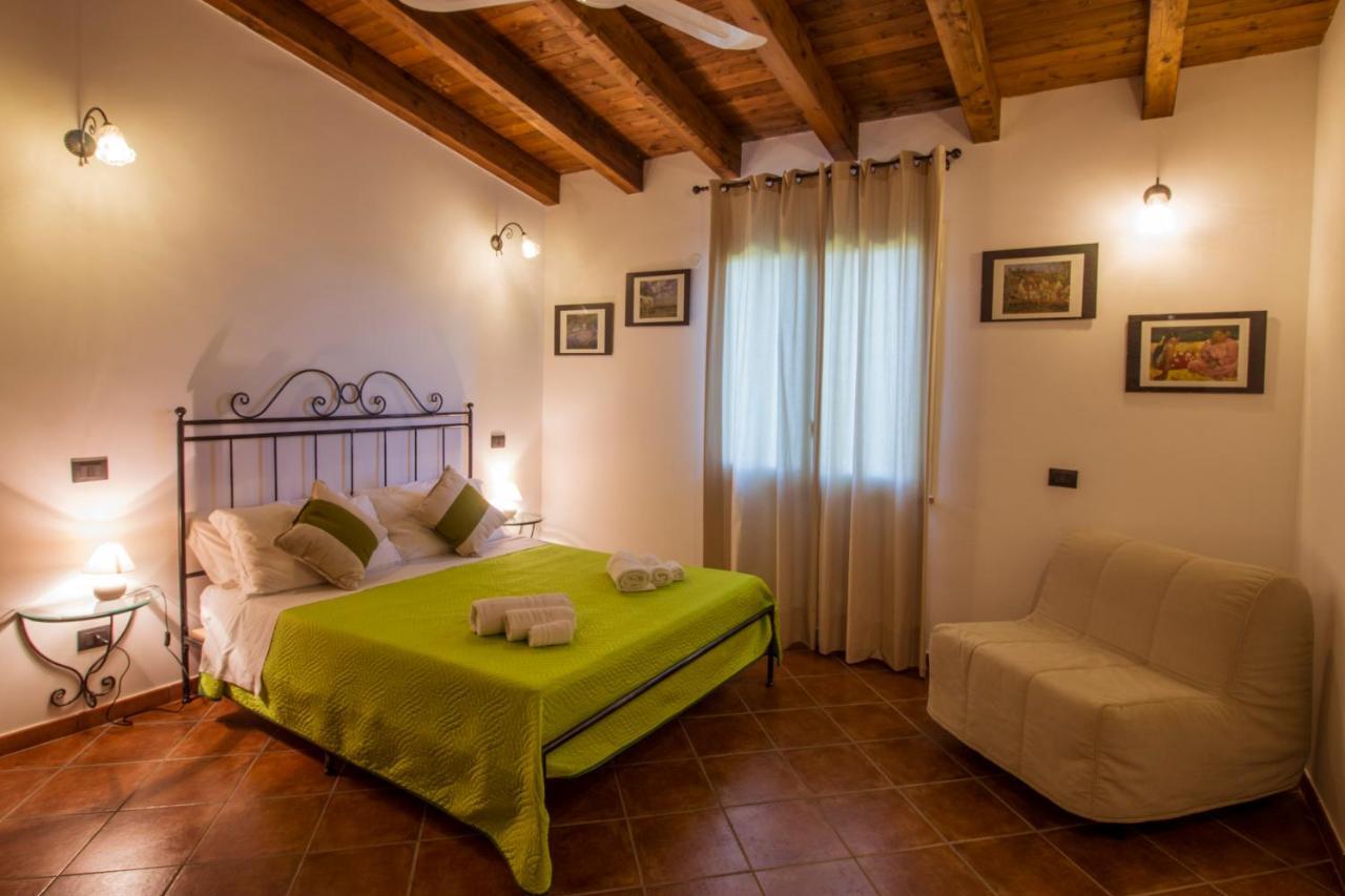 Villa Con Piscina Casale Di Gio Nel Golfo Di Castellammare Partinico Eksteriør billede